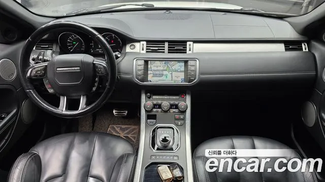 Land Rover Range Rover Evoque — интерьер