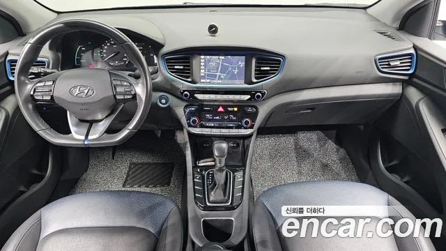 Hyundai Ioniq — интерьер