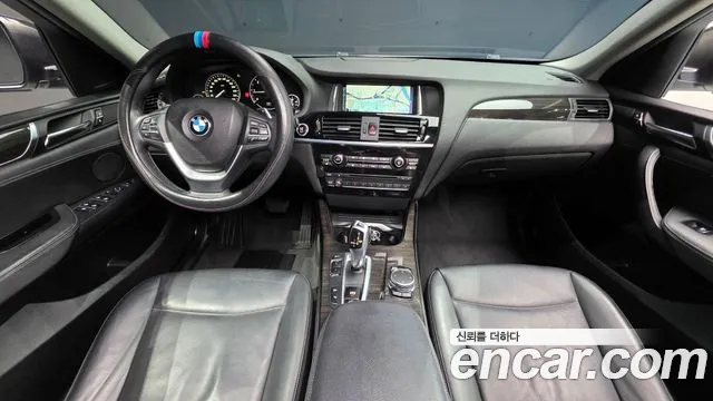 BMW X4 — интерьер