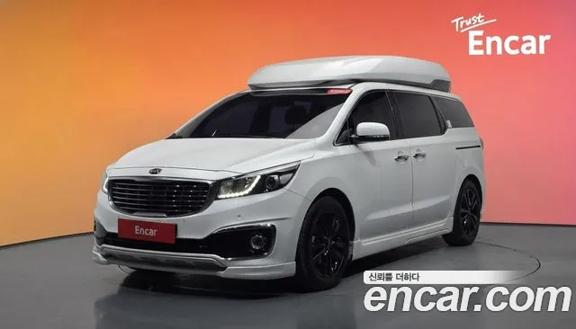 Kia Carnival — экстерьер
