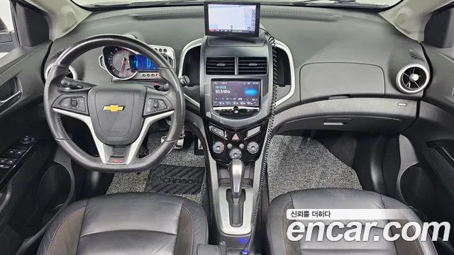 Chevrolet Korea Aveo — интерьер