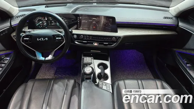 Kia K8 — интерьер