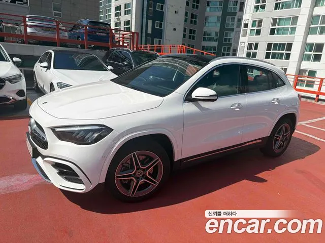 Mercedes-Benz GLA-класс — экстерьер
