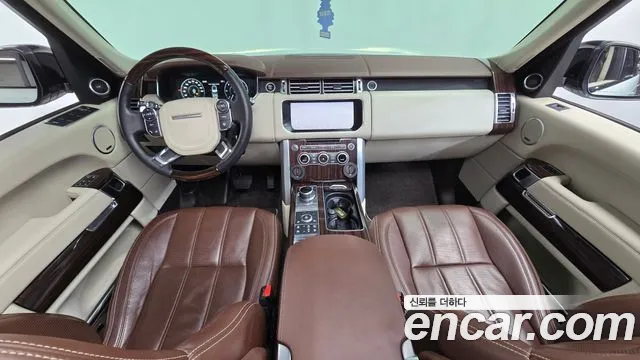 Land Rover Range Rover — интерьер