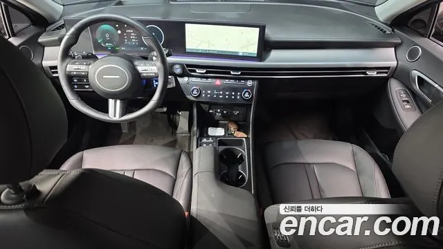 Hyundai Sonata — интерьер
