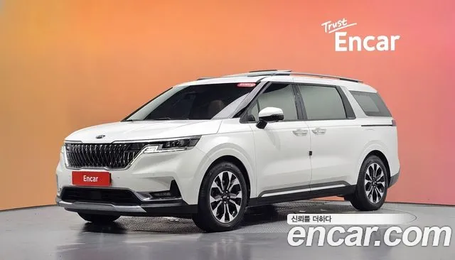 Kia Carnival — экстерьер