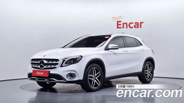 Mercedes-Benz GLA-класс — экстерьер