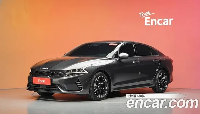 Kia K5 — экстерьер