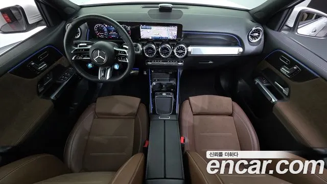Mercedes-Benz GLB-класс — интерьер