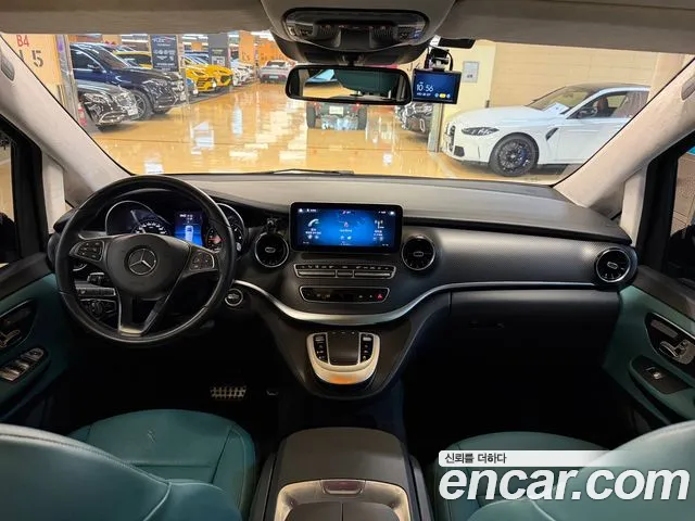 Mercedes-Benz V-класс — интерьер