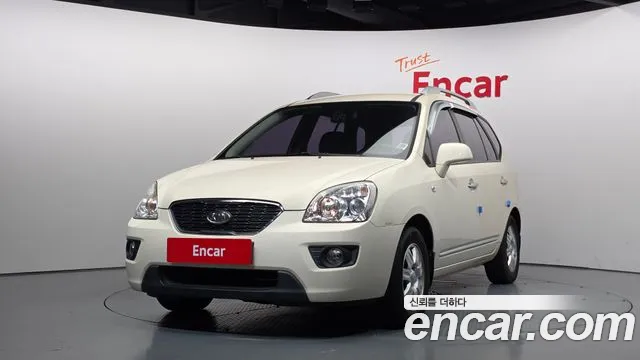 Kia Carens — экстерьер