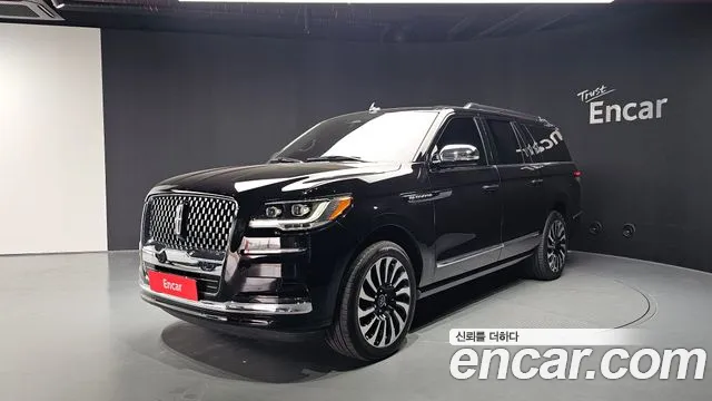 Lincoln Navigator