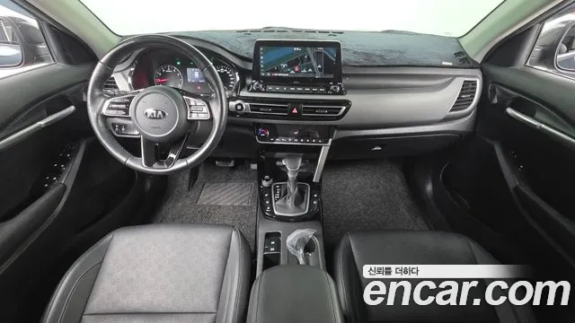 Kia Seltos — интерьер