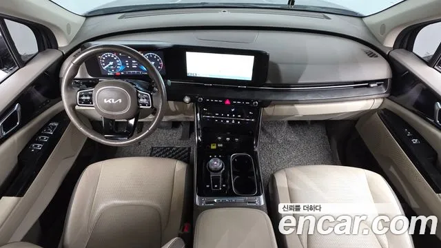 Kia Carnival — интерьер