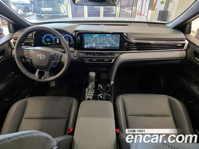 Toyota Camry — интерьер