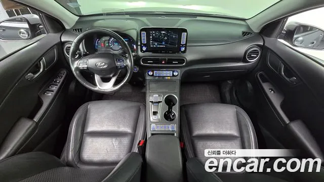 Hyundai Kona — интерьер