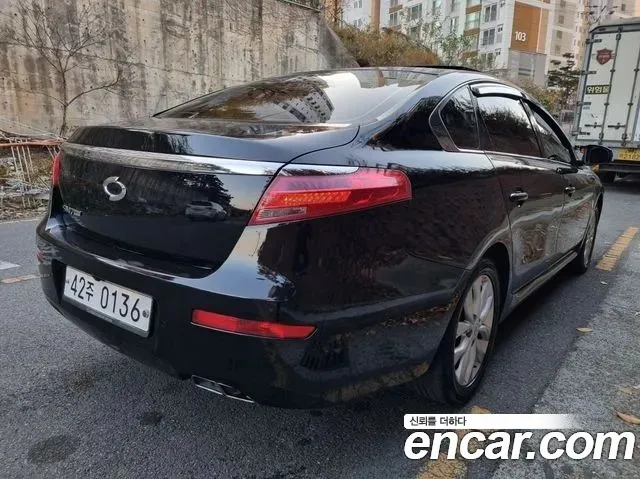 Renault Korea SM7 — интерьер