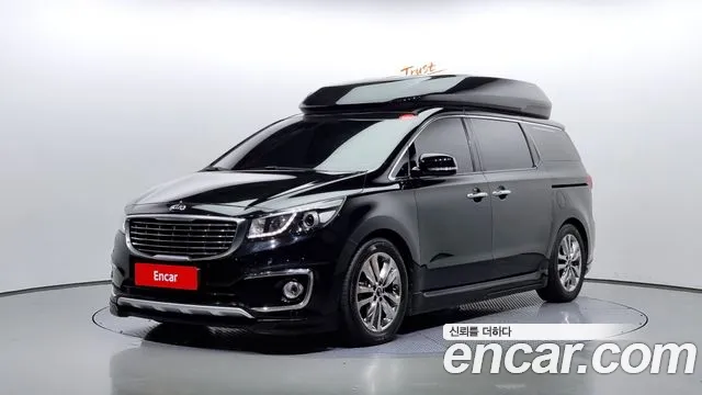 Kia Carnival — экстерьер