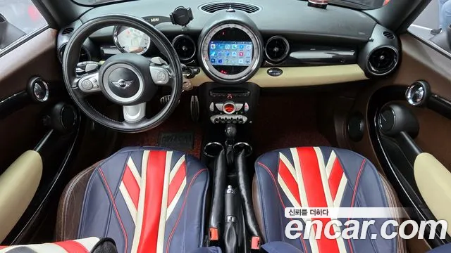 MINI Clubman — интерьер