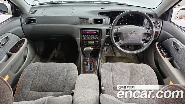 Toyota Mark 2 — интерьер