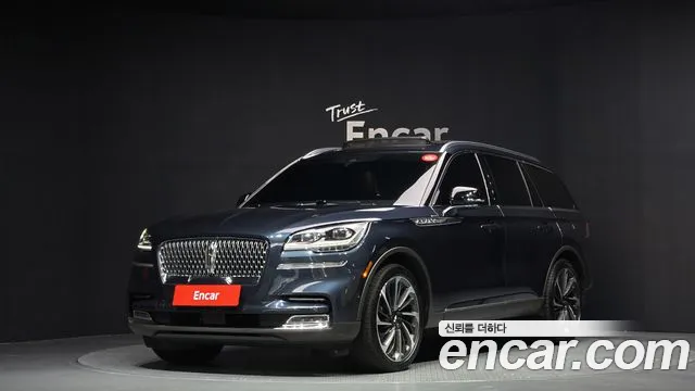 Lincoln Aviator