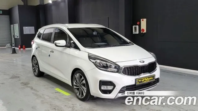 Kia Carens — экстерьер