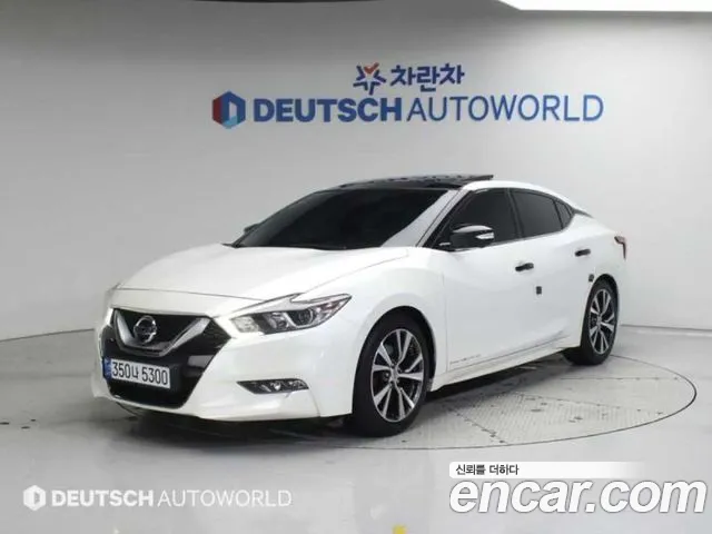 Nissan Maxima