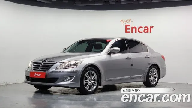 Hyundai Genesis