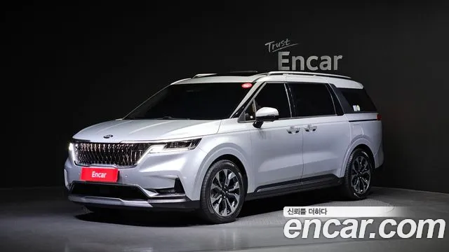 Kia Carnival — экстерьер