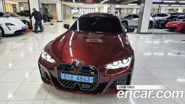 BMW i4