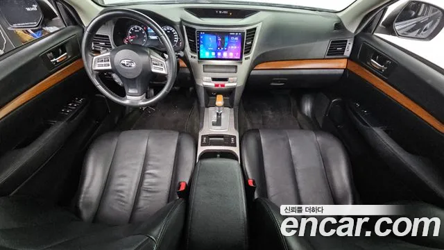 Subaru Outback — интерьер
