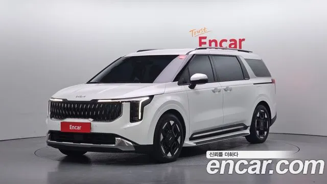 Kia Carnival — экстерьер