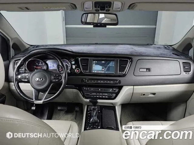 Kia Carnival — интерьер