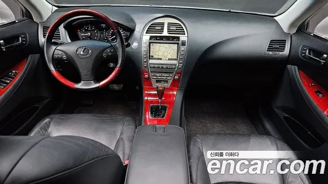 Lexus ES — интерьер