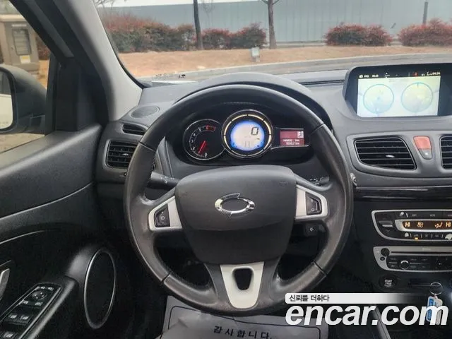 Renault Korea SM3 — интерьер