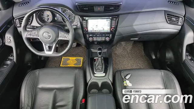 Nissan X-Trail — интерьер
