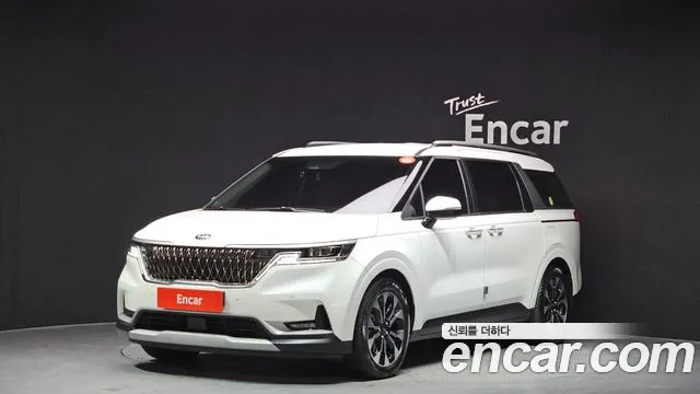 Kia Carnival — экстерьер