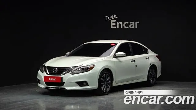 Nissan Altima