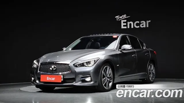 Infiniti Q50
