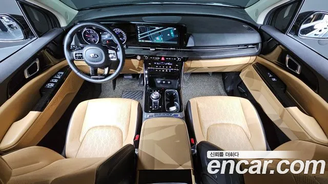 Kia Carnival — интерьер