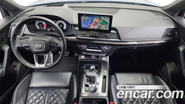 Audi SQ5 — интерьер