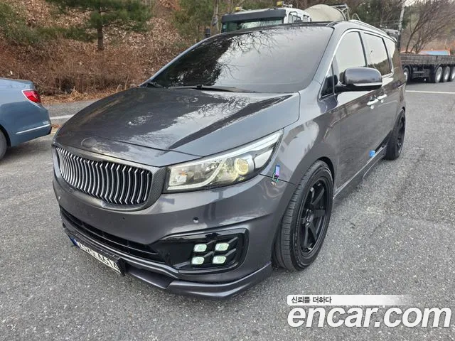 Kia Carnival — экстерьер