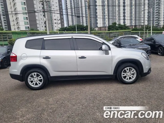 Chevrolet Korea Orlando — интерьер