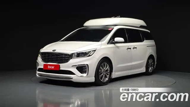 Kia Carnival — экстерьер