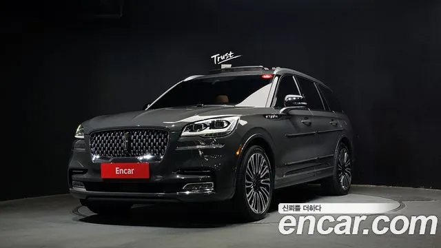 Lincoln Aviator