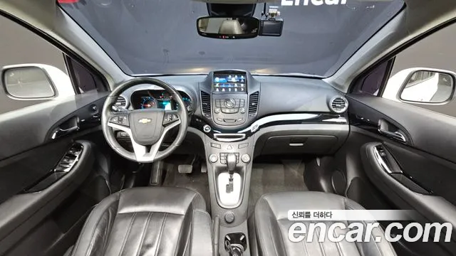 Chevrolet Korea Orlando — интерьер