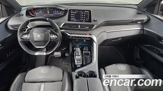 Peugeot 3008 — интерьер