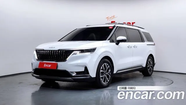Kia Carnival — экстерьер