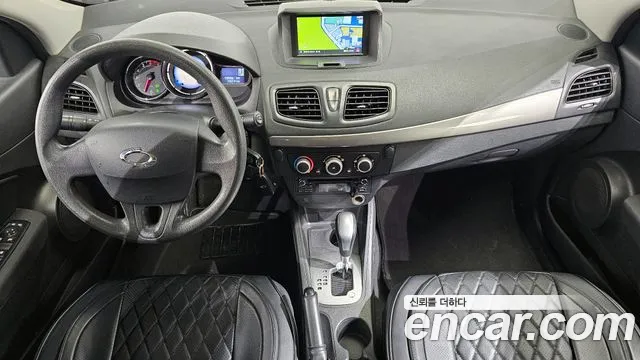 Renault Korea SM3 — интерьер