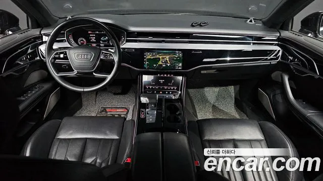 Audi A8 — интерьер